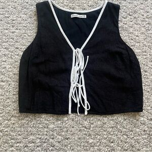 Abercrombie & Fitch Black Linen Crop Top with White Edging